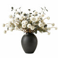 Arrangement Floral Artificiel Boules Blanches en Vase Noir